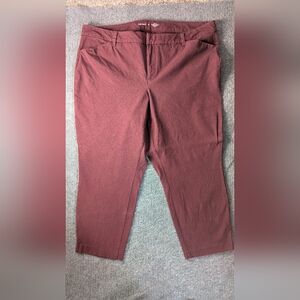Old Navy Pixie Skinny Burgundy Pants